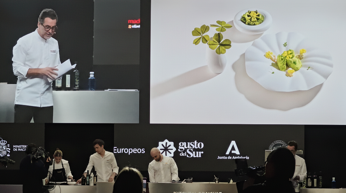 Kokki Quique Dacosta esittelee ravintolansa menu ja taiteellista visiota.